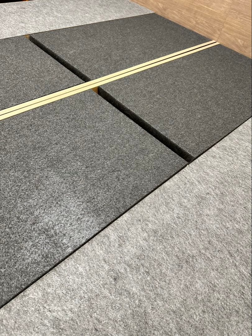 シーリーベッドフレーム