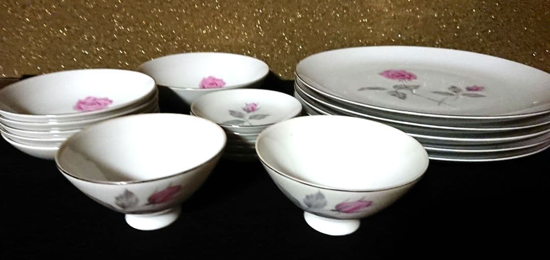 希少 Narumi ナルミチャイナ 薔薇柄食器18点セット+おまけ付 昭和レトロ