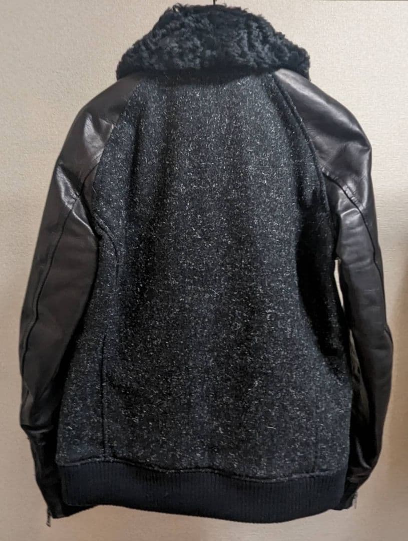 バックラッシュ　WOLL 100% メルトン＋ステアーレザー　スタジャン