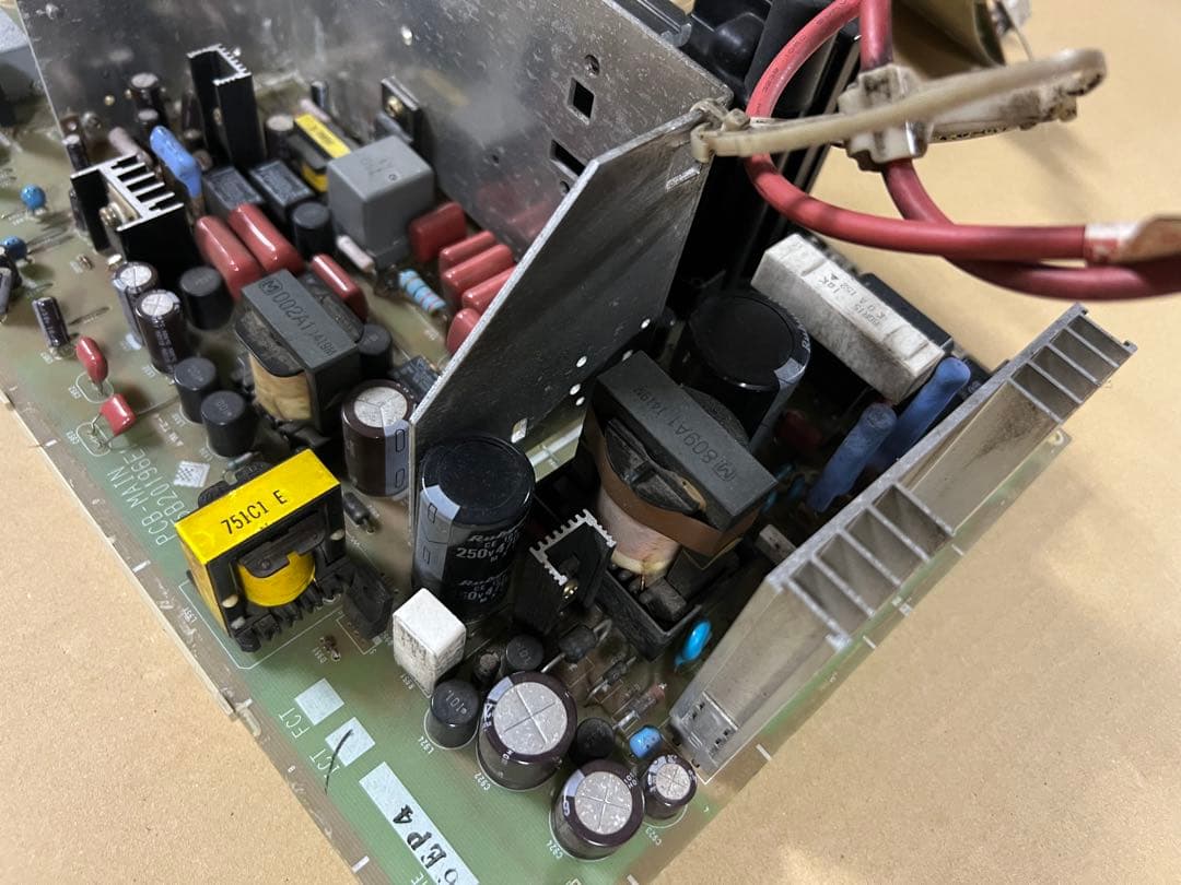 ナナオ　CRT基板05B20196E1ジャンク