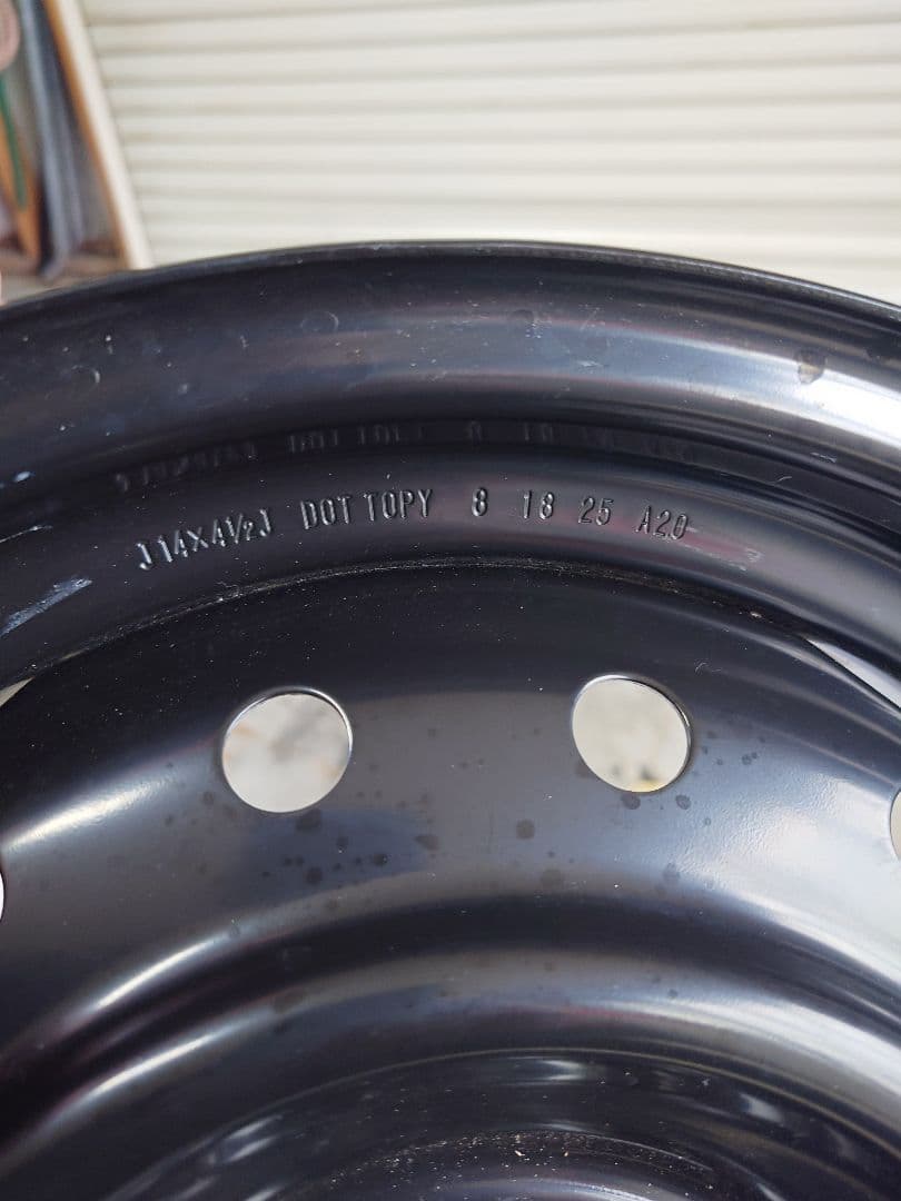 スズキ　14インチ 　鉄ホイール ホイールカバーセット　スペーシア　新車外し