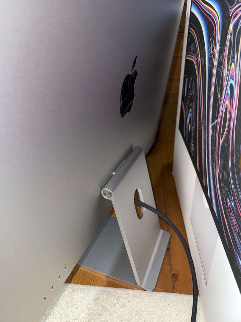 studiodisplay 傾き調整あり R7 5月10日