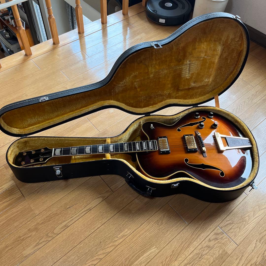 Yamaha エレキギター フルアコースティック ブラウン