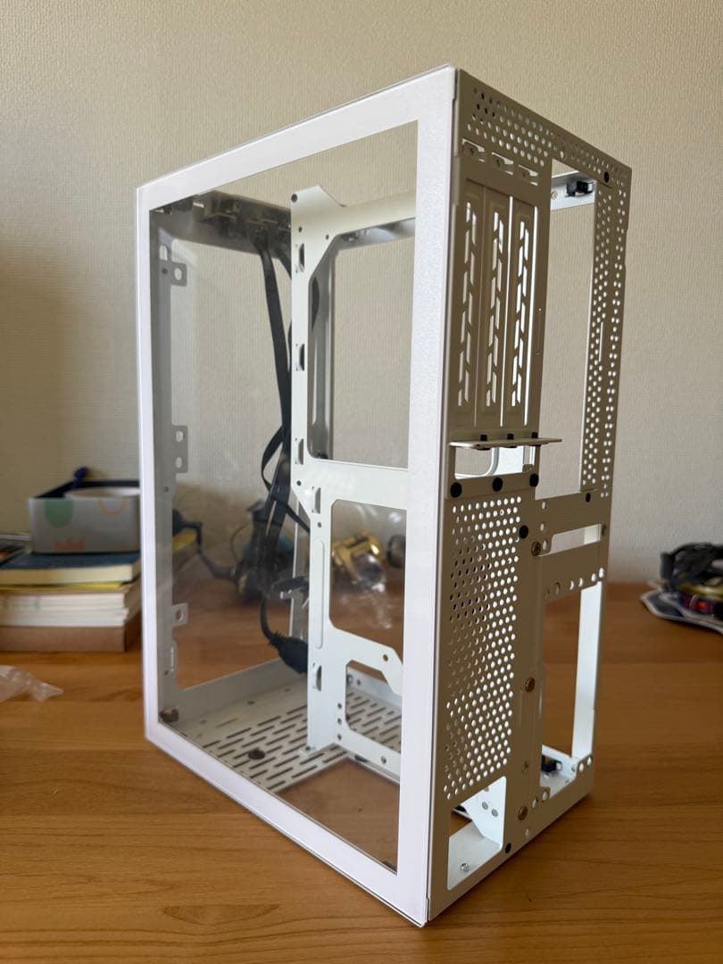 SSUPD MESHLICIOUS ITX 大型グラボ搭載可能PCケース