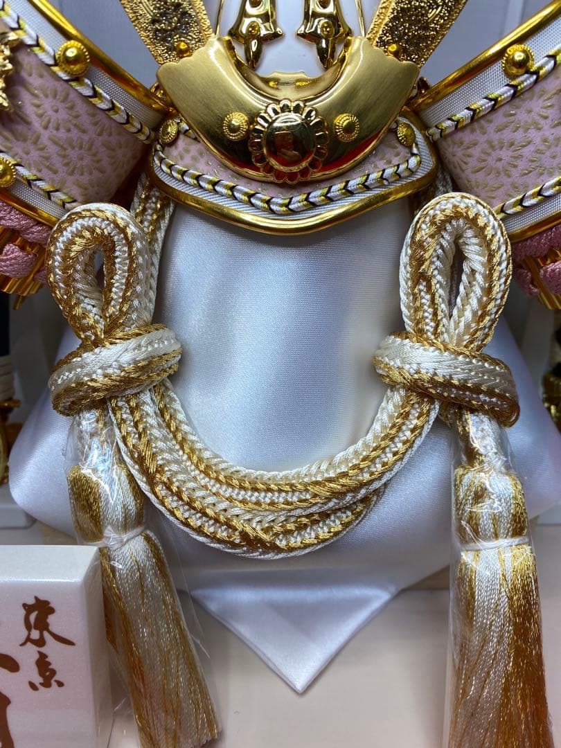 東京久月　五月人形　兜飾り　白塗り　六角形クリルケース入