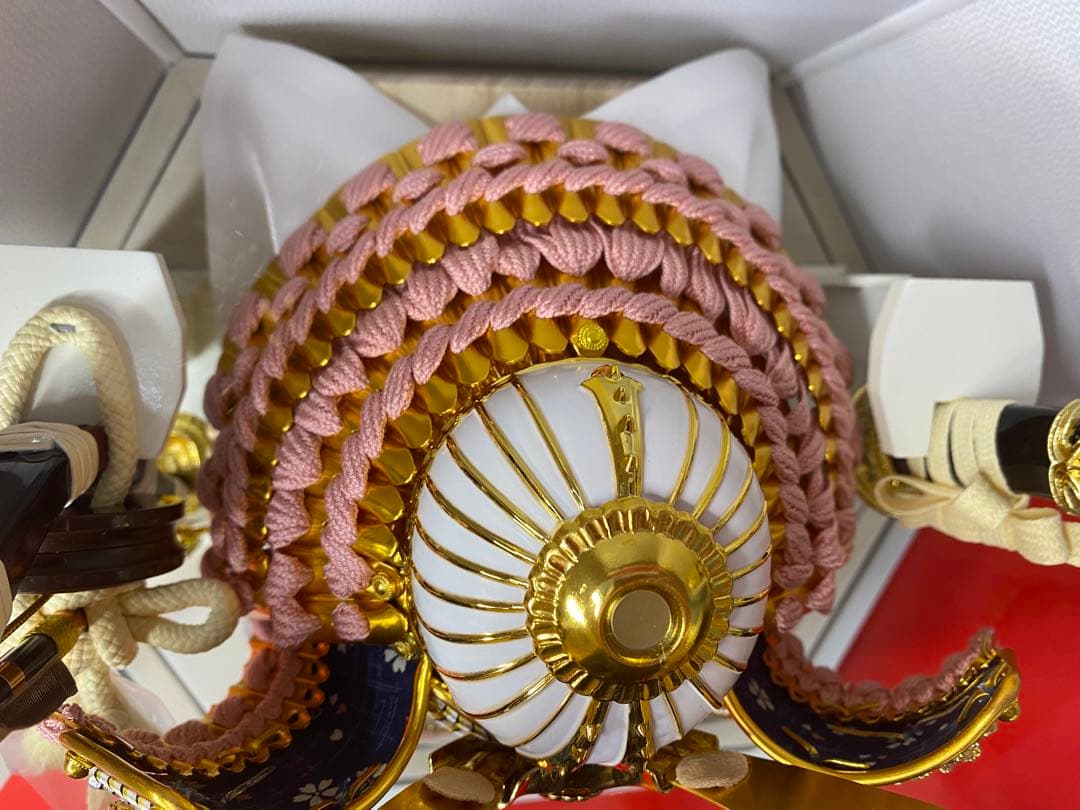 東京久月　五月人形　兜飾り　白塗り　六角形クリルケース入