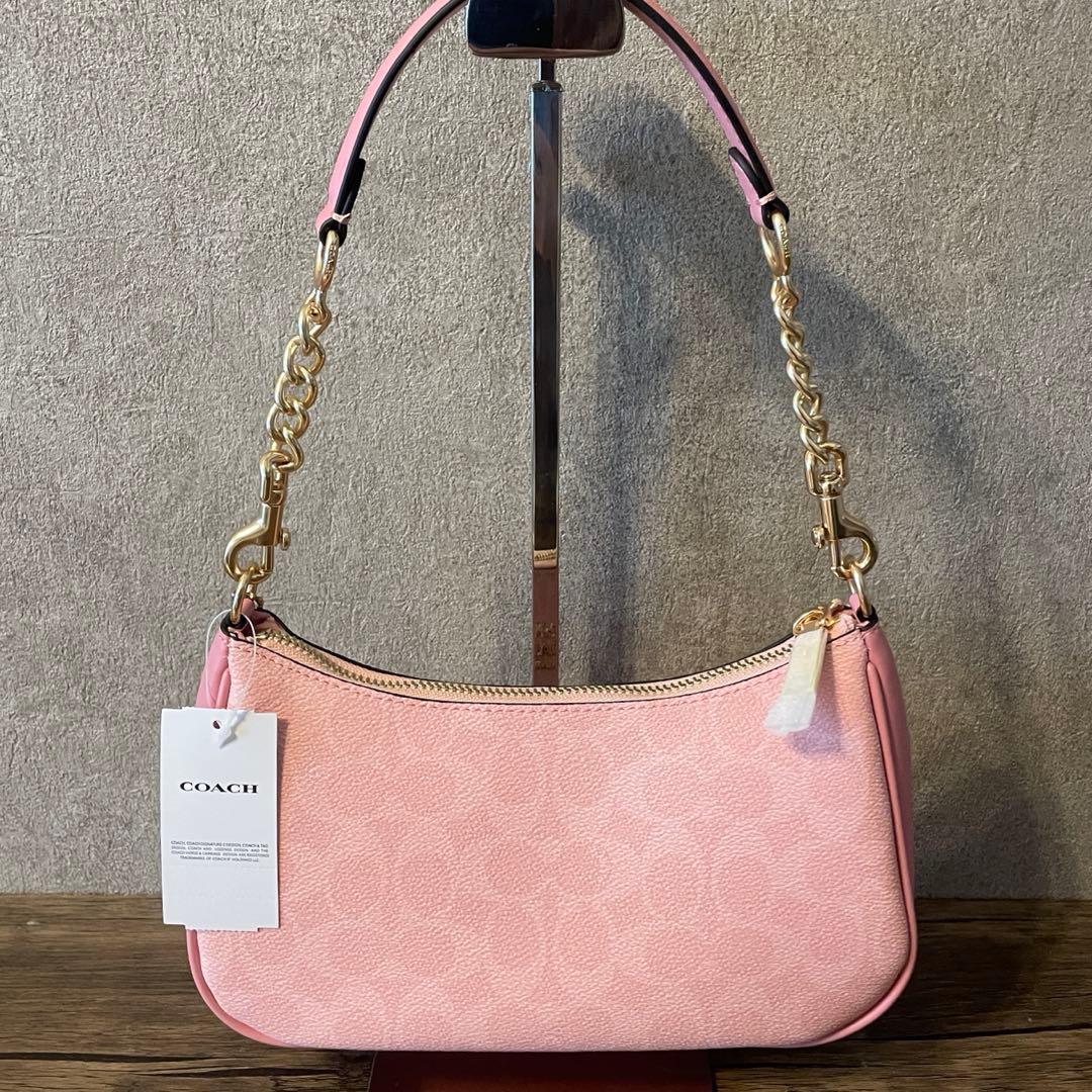 COACH　コーチ　テリ　ショルダーバッグ　シグネチャー　未使用　@