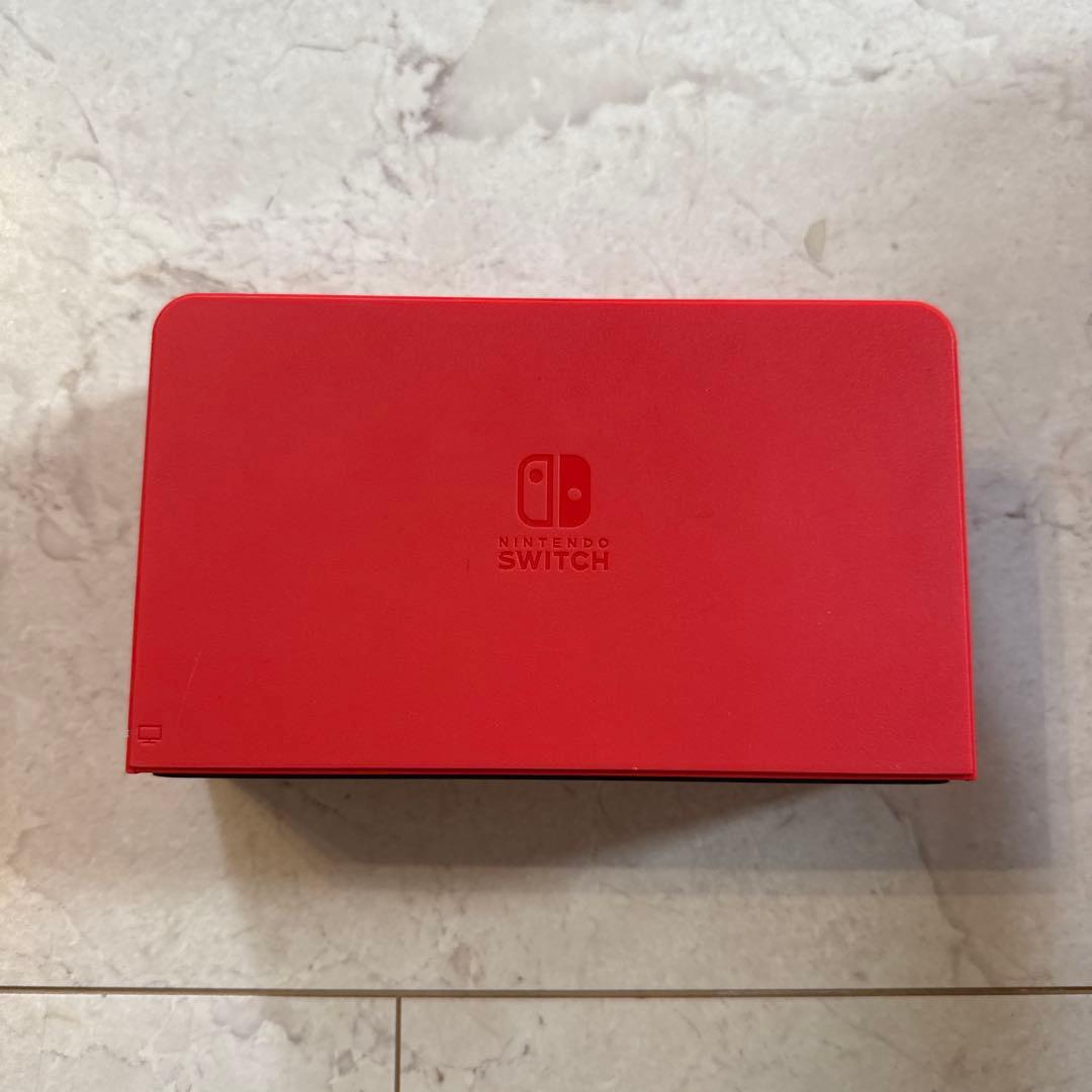 Nintendo Switch 本体 マリオレッド　ジョイコンおまけ付き