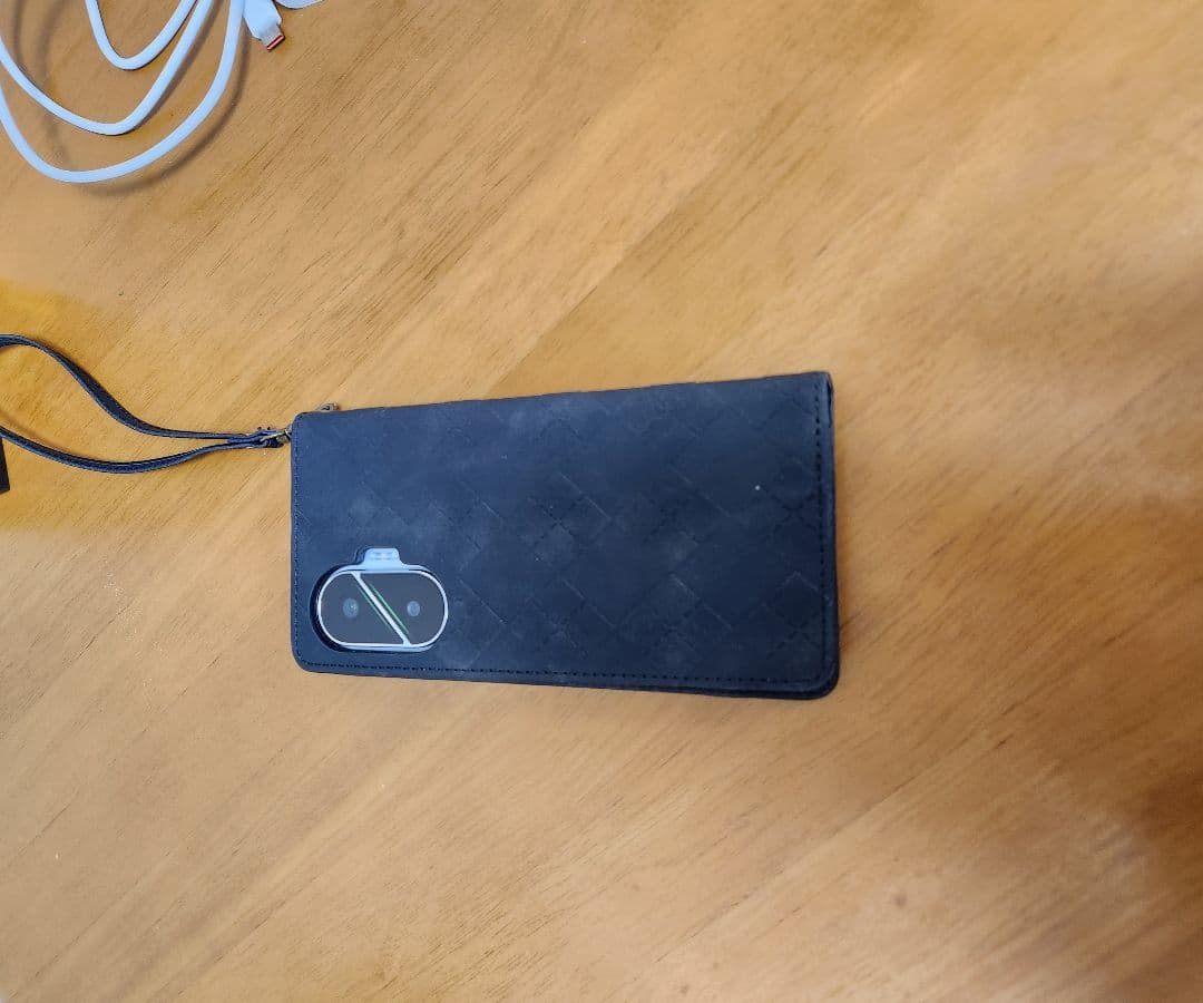 【再々値下げ】POCO F7 ホワイト256GB & 手帳ケース