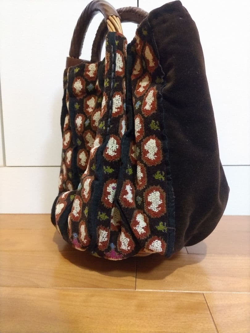 【週末限定価格】エバゴス　シェニール織り 　カゴバッグ