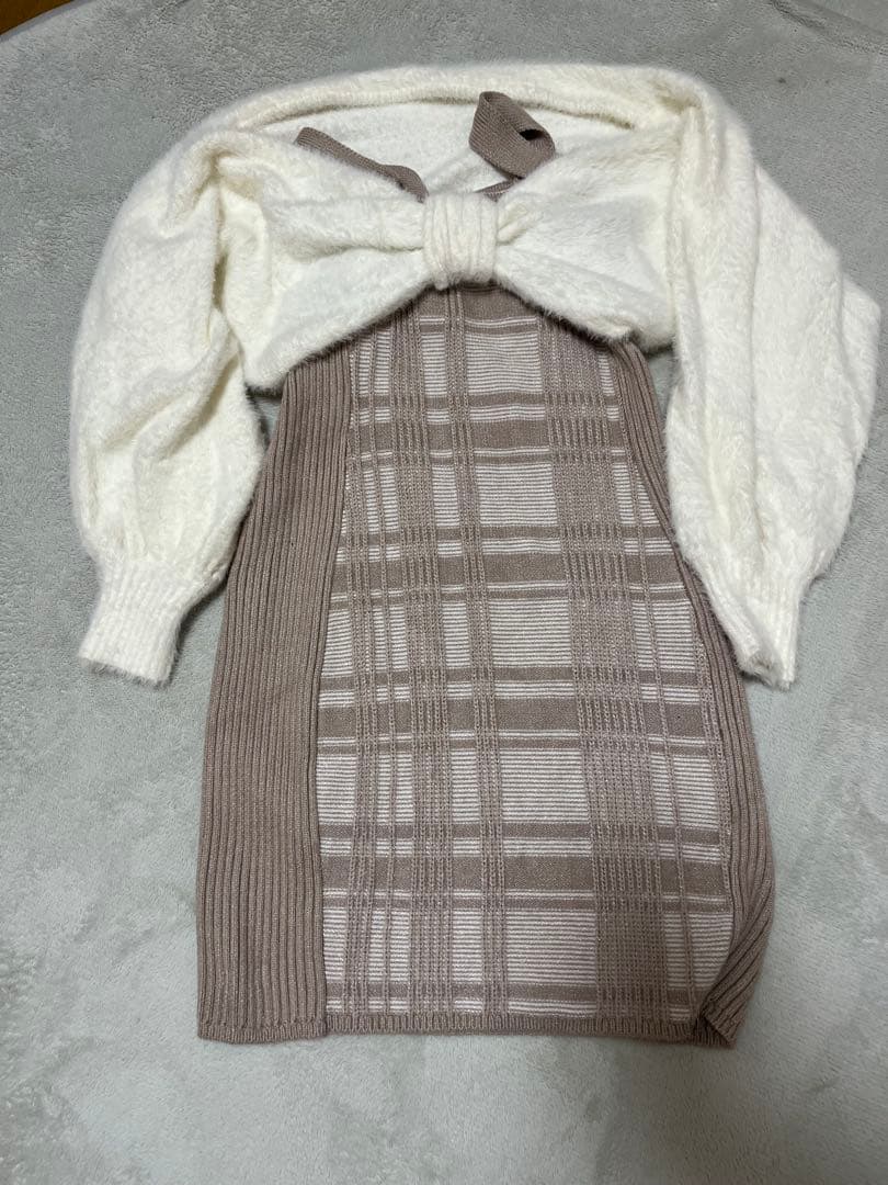 lip service リボンフェザーアンサンブルニットワンピース 【美品】