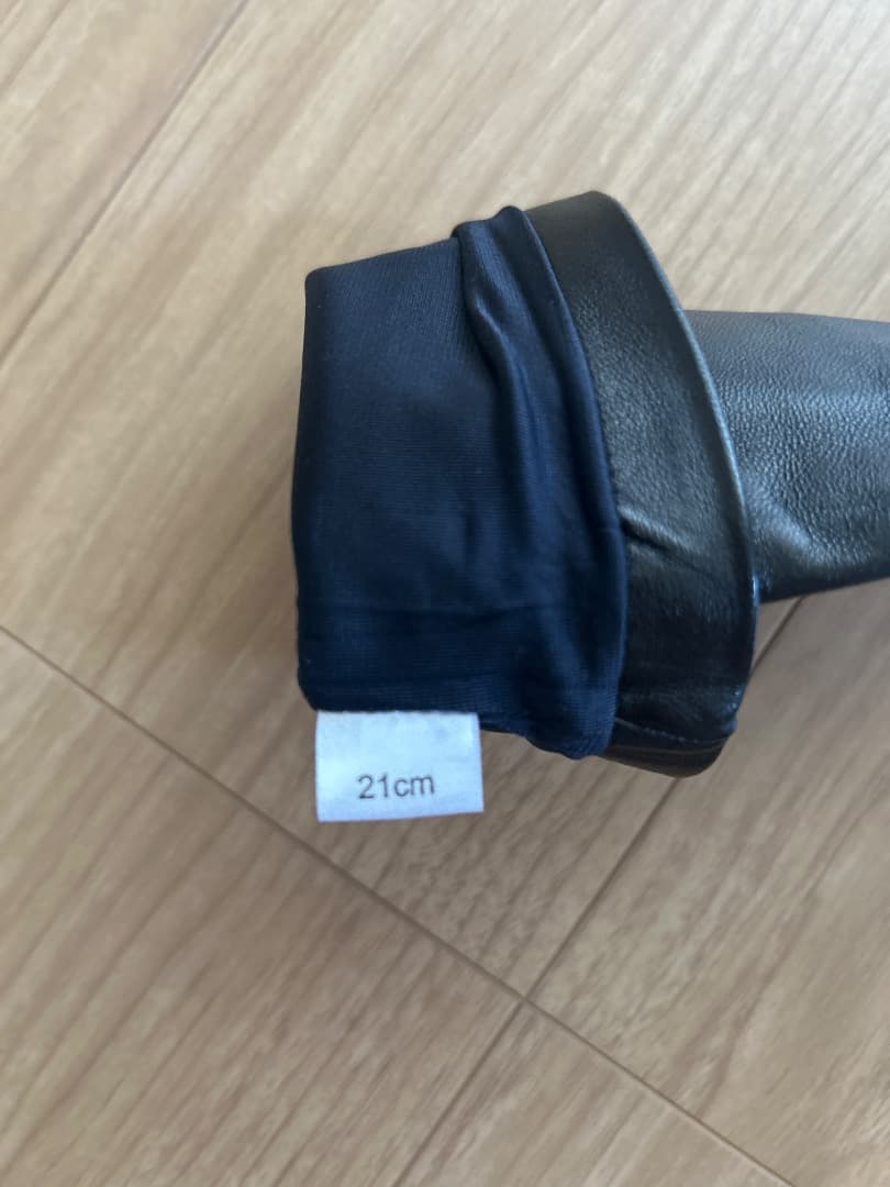 Chloé 黒レザー ロンググローブ