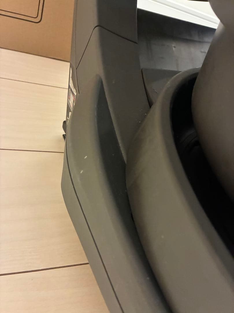 コンビ THE S ISOFIX ZA-670 エッグショック　Combi