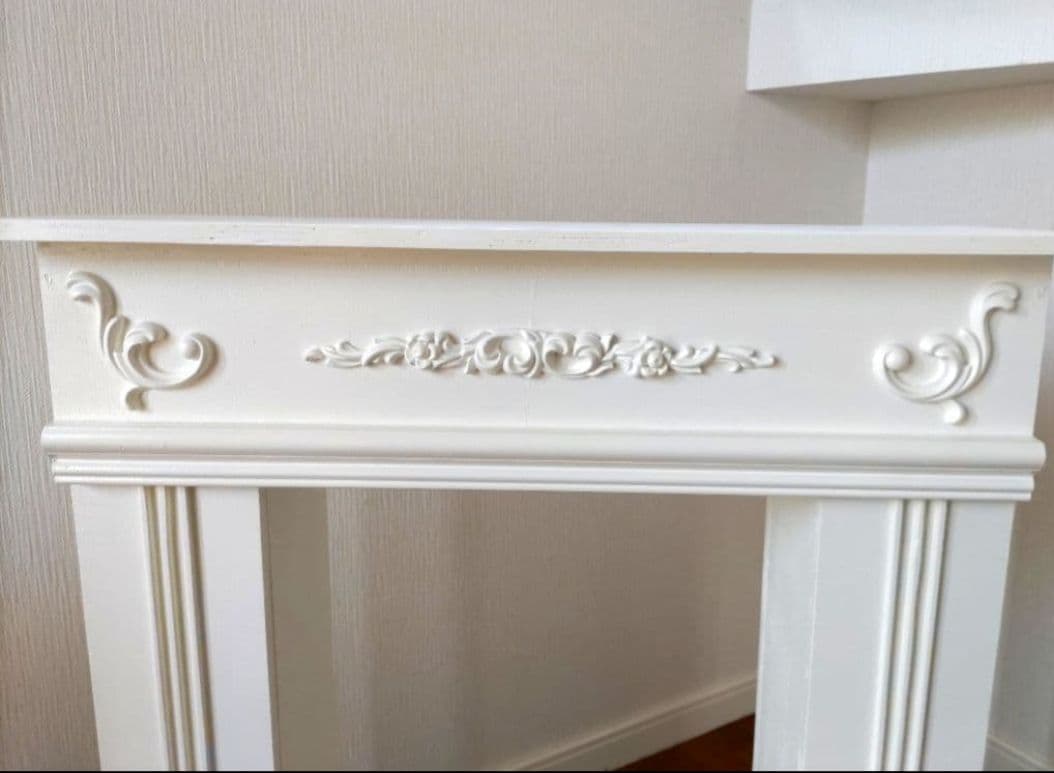 マントルピース　クラシックホワイト①