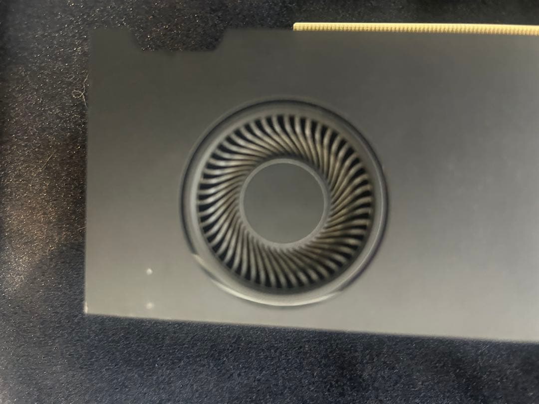 rtx a2000 起動確認済み