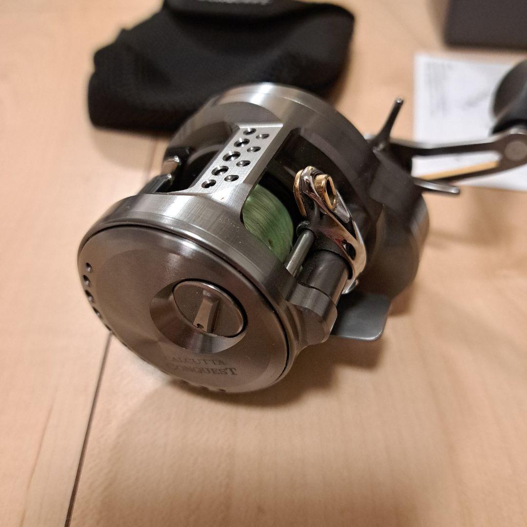 SHIMANO CALCUTTA CONQUEST BFS XG 左