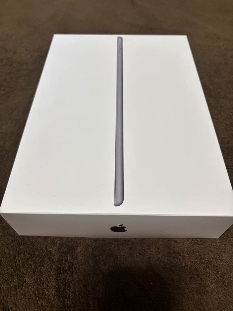 アップル iPad (第8世代) Wi-Fiモデル 10.2インチ 128GB