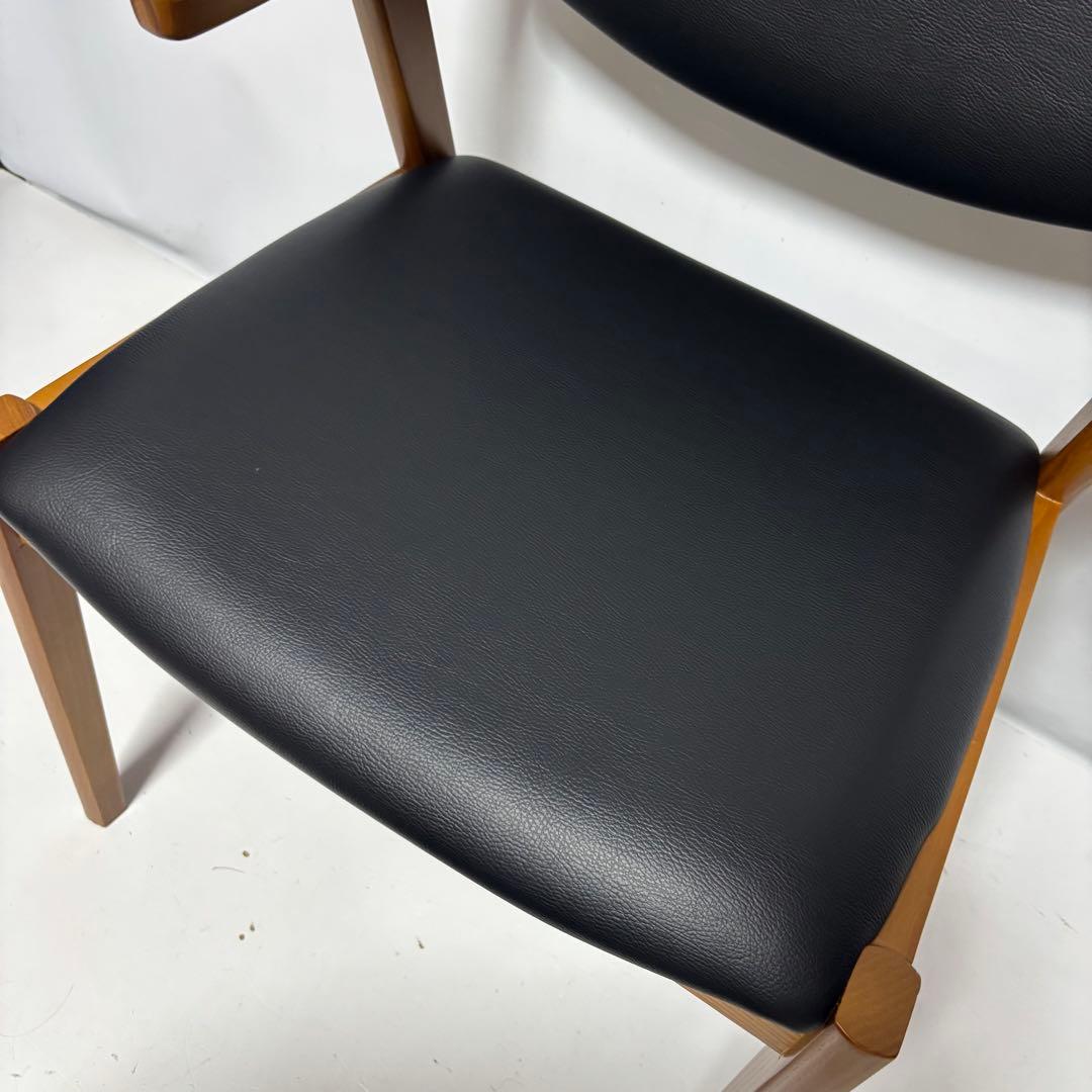 【完成品】ダイニングチェア　ブラウン×ブラック