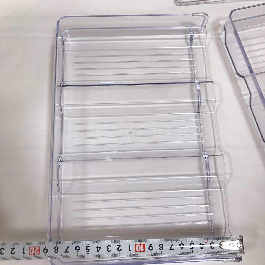 積み重ね可能なウォーターボトル収納　4パック棚収納