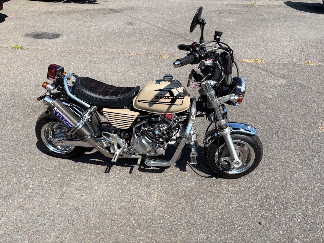 モンキー　OVER ２本出しマフラー