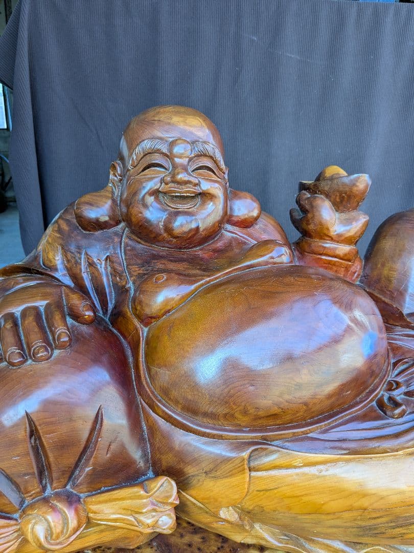 薔薇　木彫り　一刀彫り　布袋　台付き