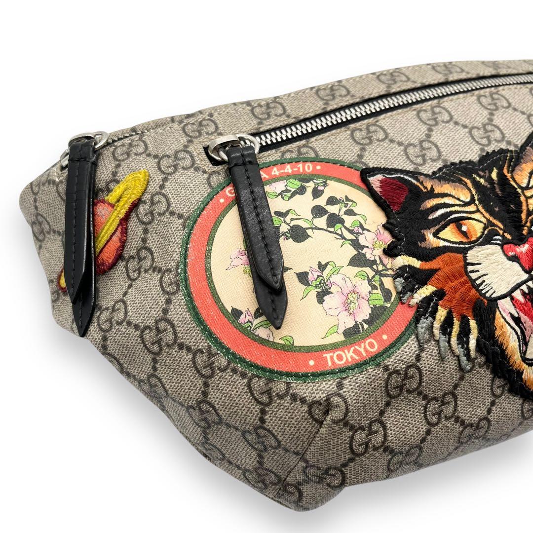 美品■グッチ　アングリーキャット　GGキャンバス　PVC　ボディバッグ