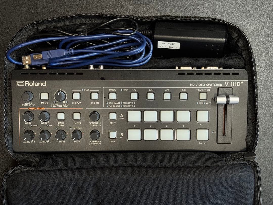 Roland V-1HD+ HD映像スイッチャー