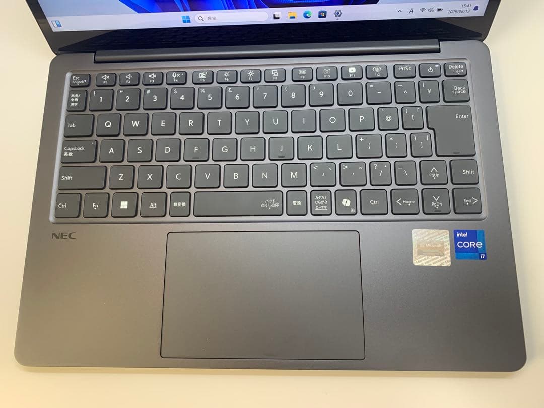 極美品 NEC Lavie SOL 第13世代 i7 16GB 512GB