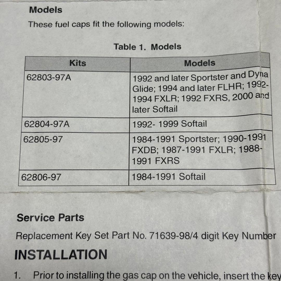 【ハーレーダビッドソン】美品 鍵付き ロゴ入り ガソリンキャップ 未使用 正規品