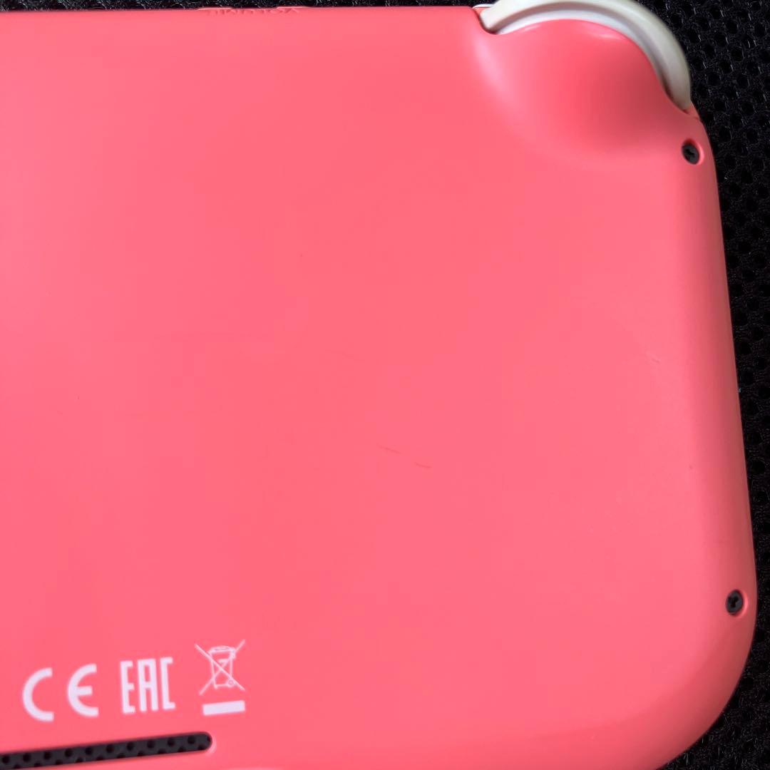 【Nintendo Switch LITE コーラル】
