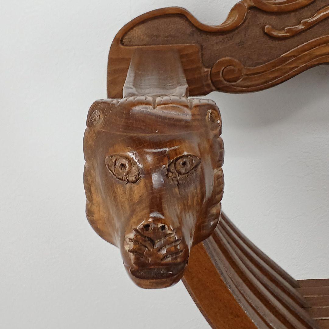 送料込み②アンティーク【ライオン頭部装飾の木製折りたたみ椅子】ヴィンテージ