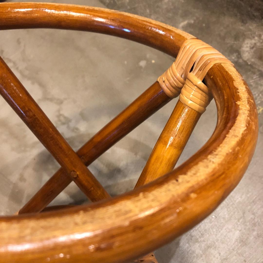 【ラタン製】ラウンドスツール　椅子　ラタン椅子　ラタン家具　腰掛け　アジアン雑貨