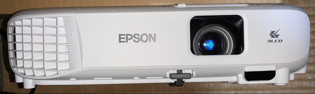 プロジェクター EPSON EB-W06