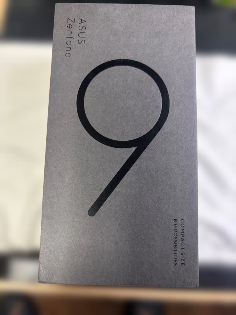 ASUS ZenFone9 A12202 サンセットレッド　国内版simフリー