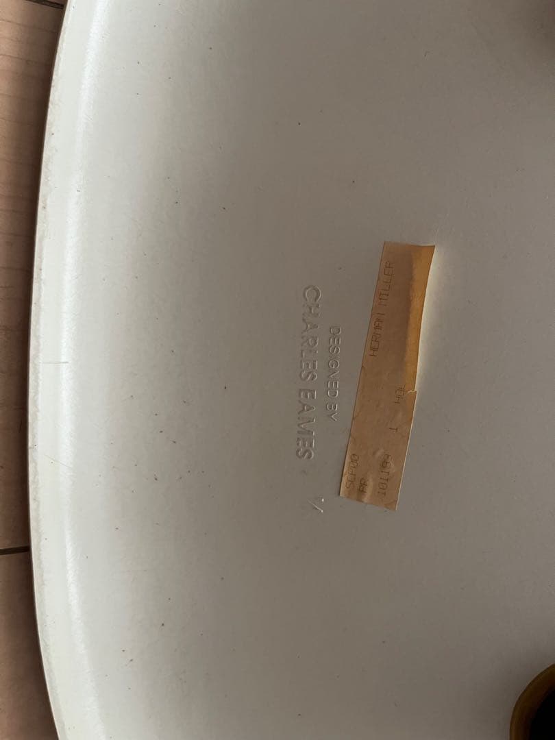 ハーマンミラー　イームズ　サイドシェルチェア ① ドゥエルベース