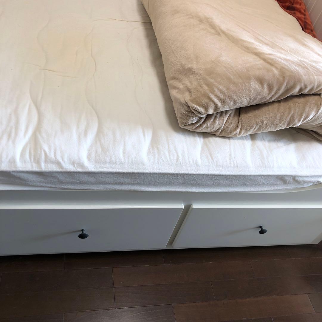 IKEAデスク、ベッドなど7点セット　大阪市中央区引き取り優先　サービス品あり