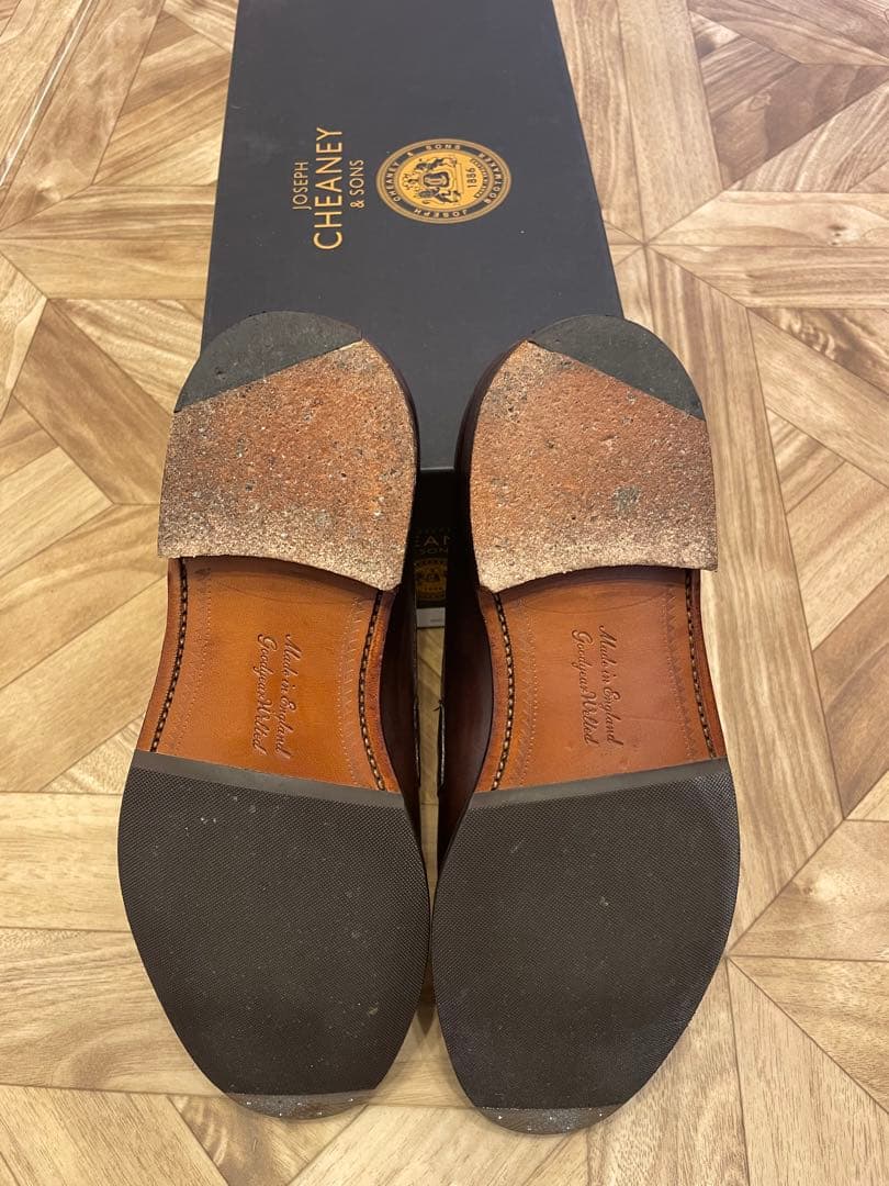 JOSEPH CHEANEY HUDSON MOCHA 8 ジョセフ　チーニー