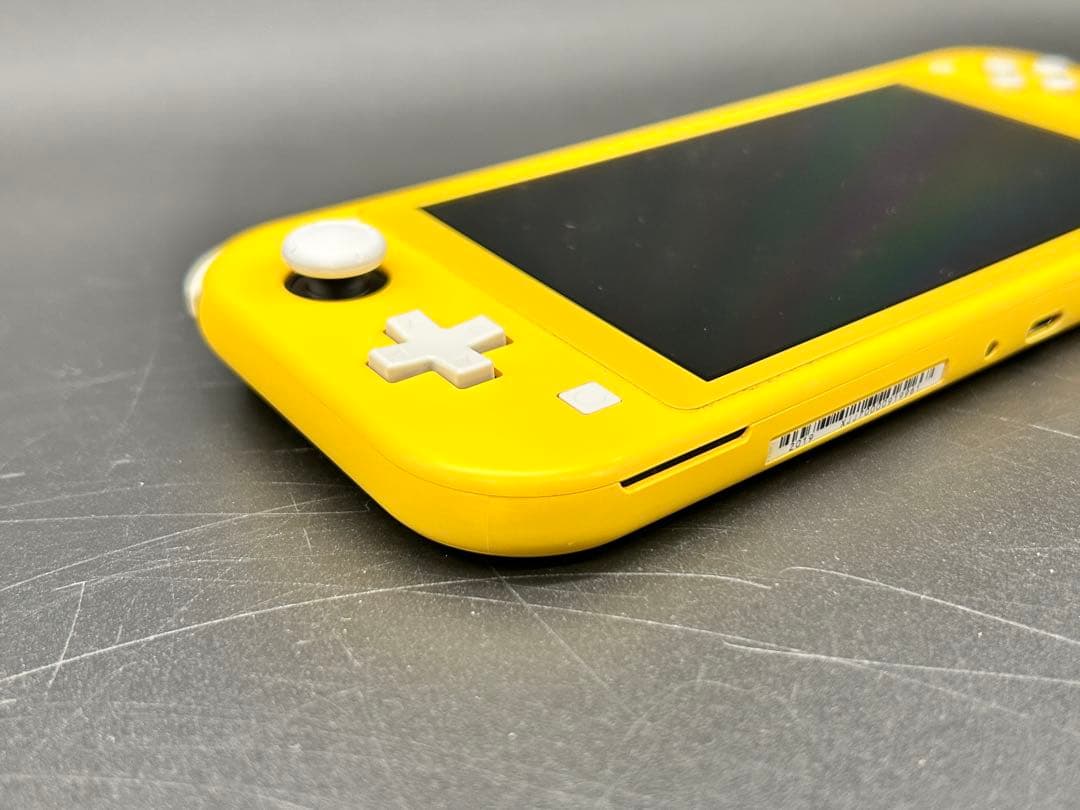 Nintendo Switch Lite イエロー 本体 スイッチライト