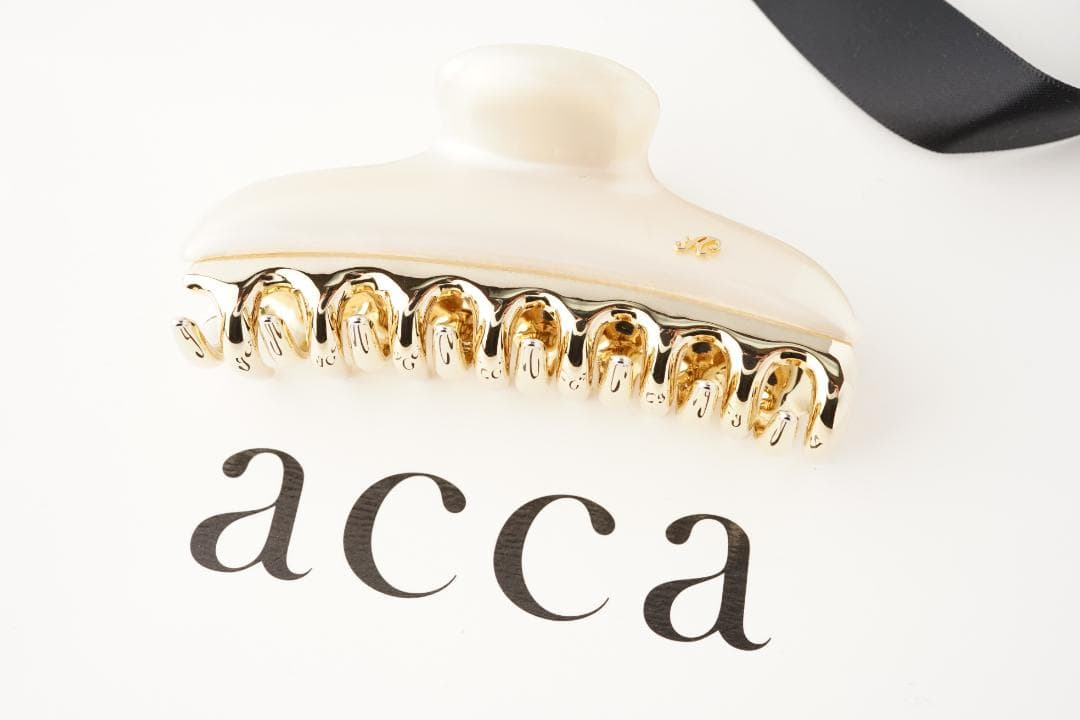 acca アッカ ヘアヘアクリップ ラージ 大 パールホワイトベージュ＆ゴールド