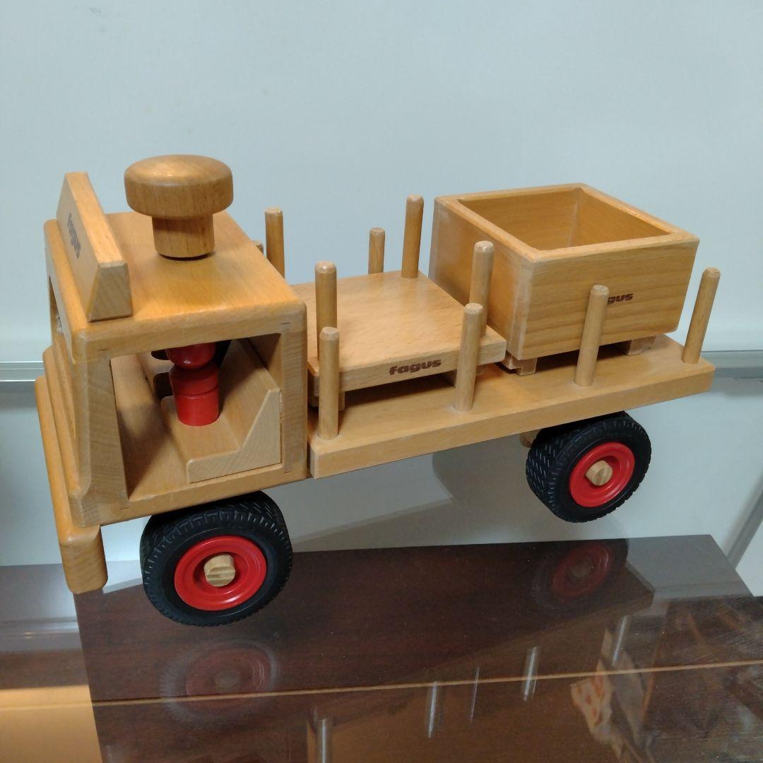 fagus ファーグス ブナの木で作られた働く車 フォークリフト トラック