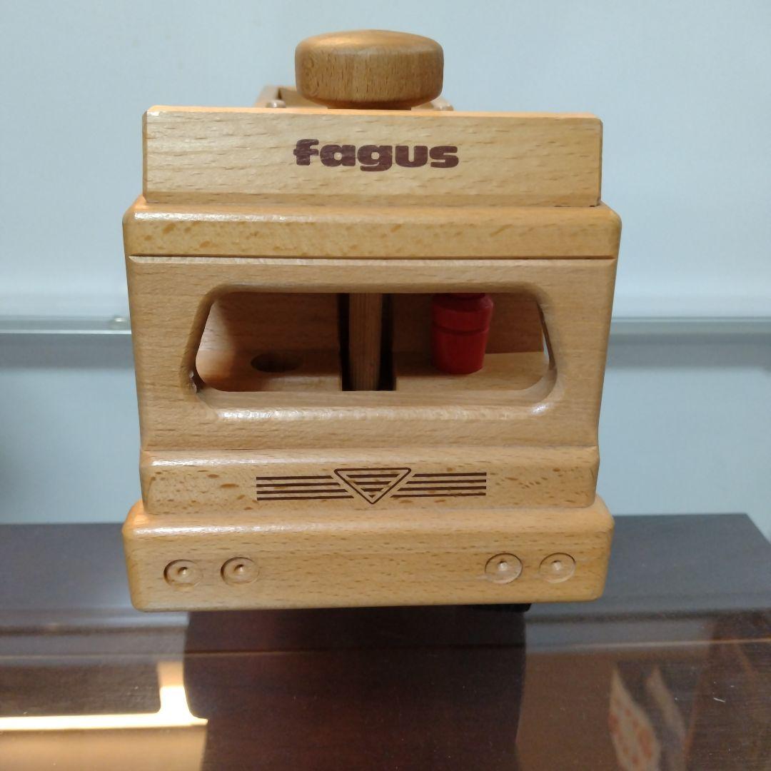 fagus ファーグス ブナの木で作られた働く車 フォークリフト トラック