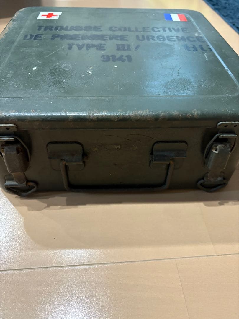 フランス軍メディカルボックス