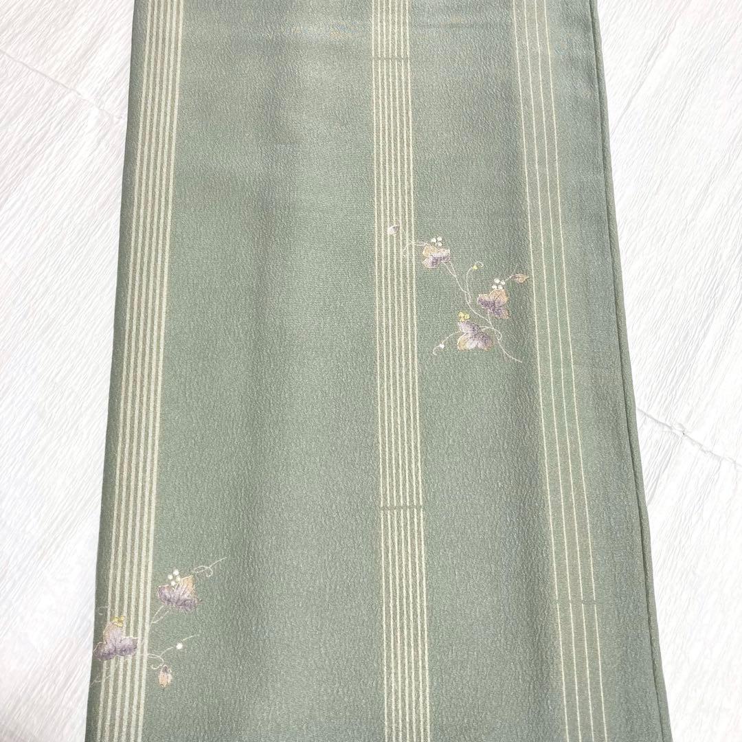 【美品✨】東レシルック　洗える着物　小紋　裏柳色　蔦と実　縦縞　手縫い仕立てP1