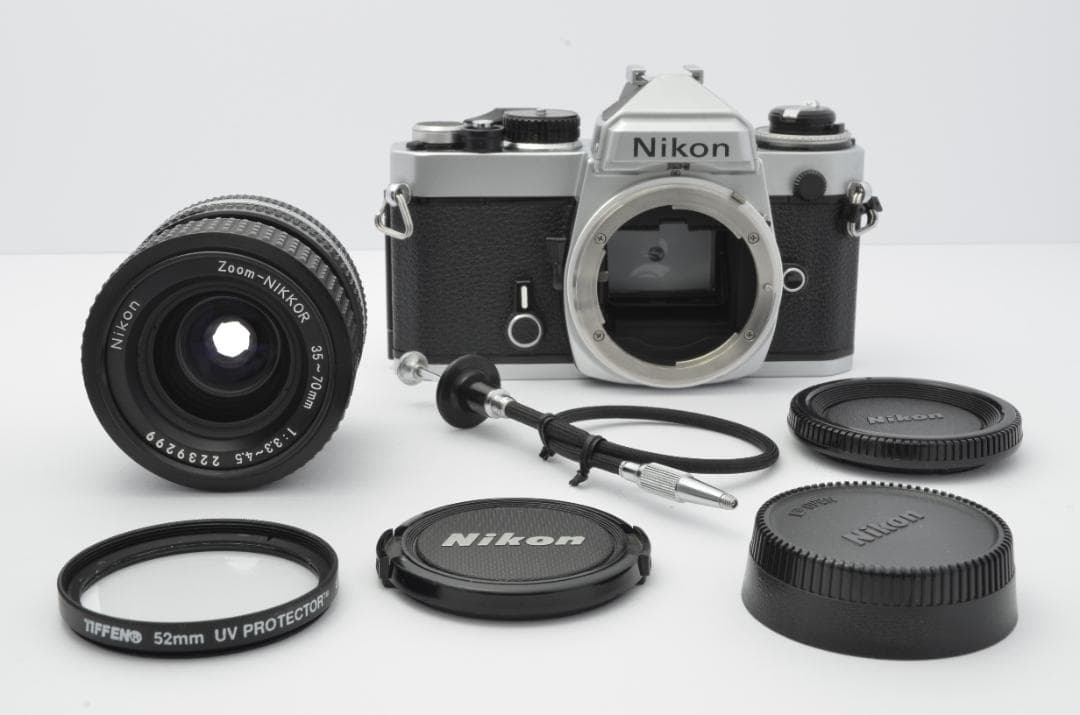 【美品】Nikonニコン FE シルバー【完動品】ズームレンズ、フィルター付き