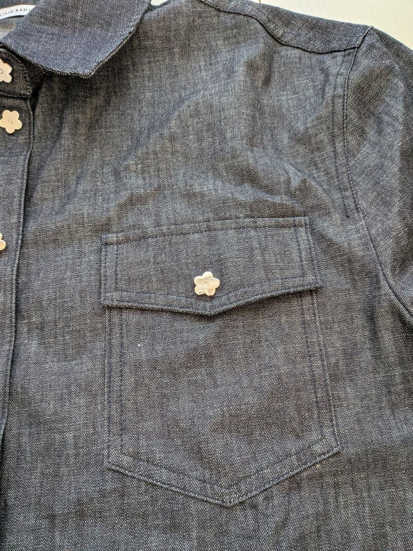 デニムシャツ