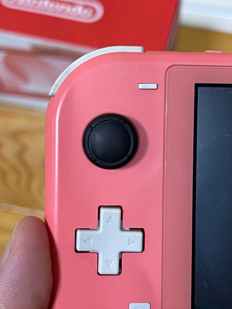 Nintendo Switch Lite コーラル 本体