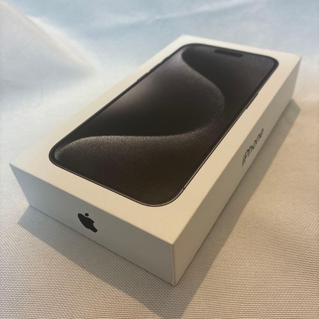 Apple iPhone 15 Pro 128GB【美品】