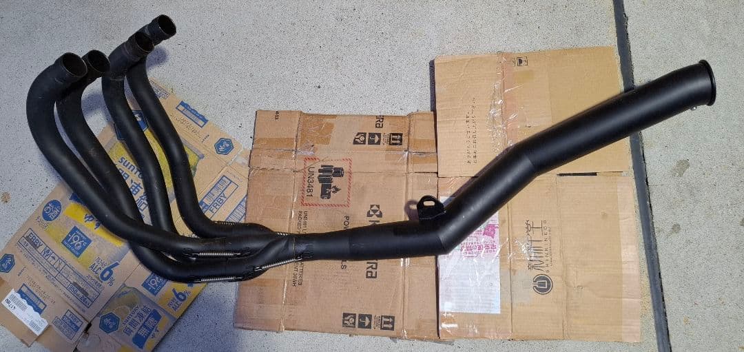 ゼファー750 ネオショートマフラーダウンタイプ