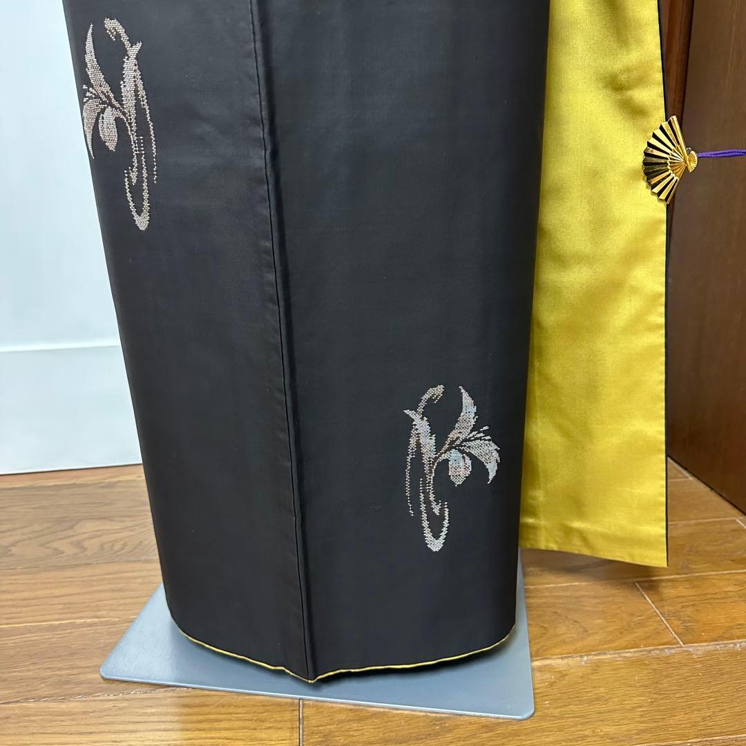 大島紬　袷　正絹　東京ますいわ屋　黒　地空き　植物飛び柄　身丈155.5裄63