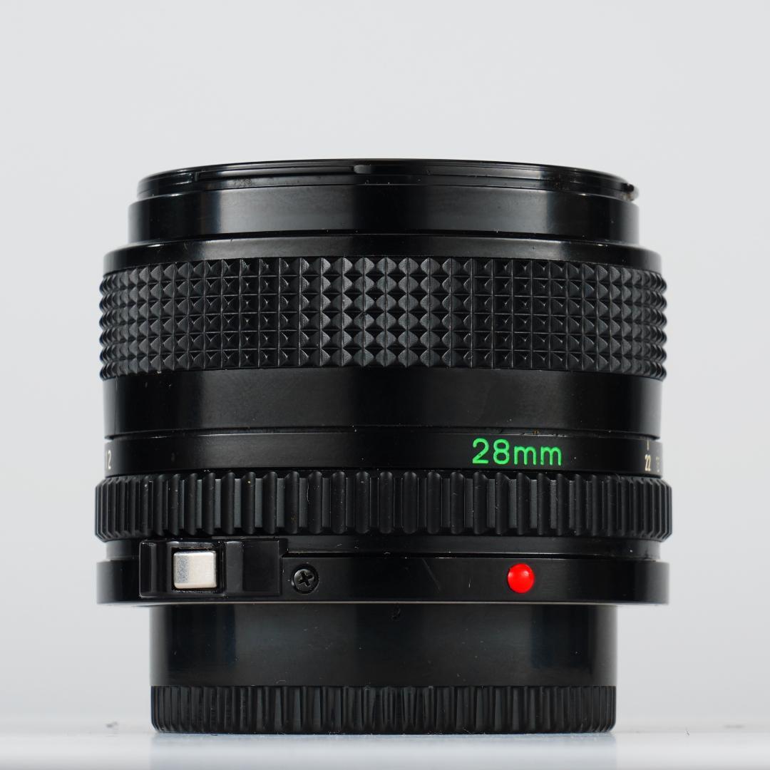 素直な色で写せる Canon New FD 28mm F2.8 112